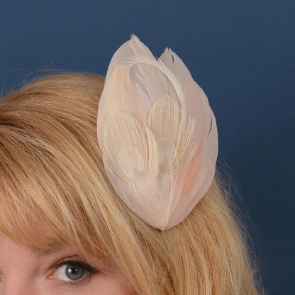Peacock Feather Hair Clip in Ivory and Blush Pink No.32 | Bridal Feather Hair Clip | Blush Feather Fascinator