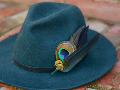 Green and Gold Peacock Feather Lapel Pin / Hat Pin No.022