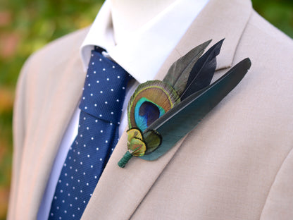 Green and Gold Peacock Feather Lapel Pin / Hat Pin No.022