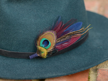 Peacock Eye Feather Boutonniere in Navy and Burgundy No.109