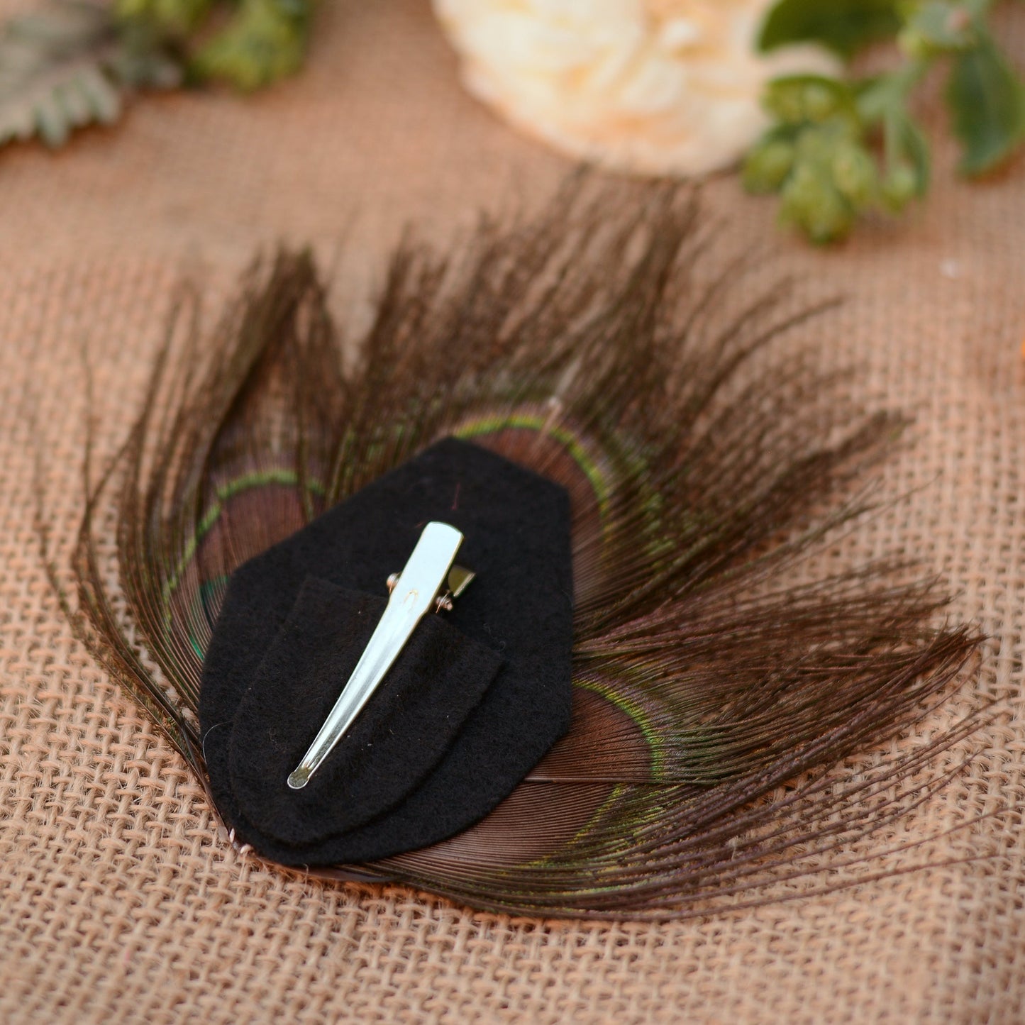 Peacock Eye Trio Feather Hair Clip