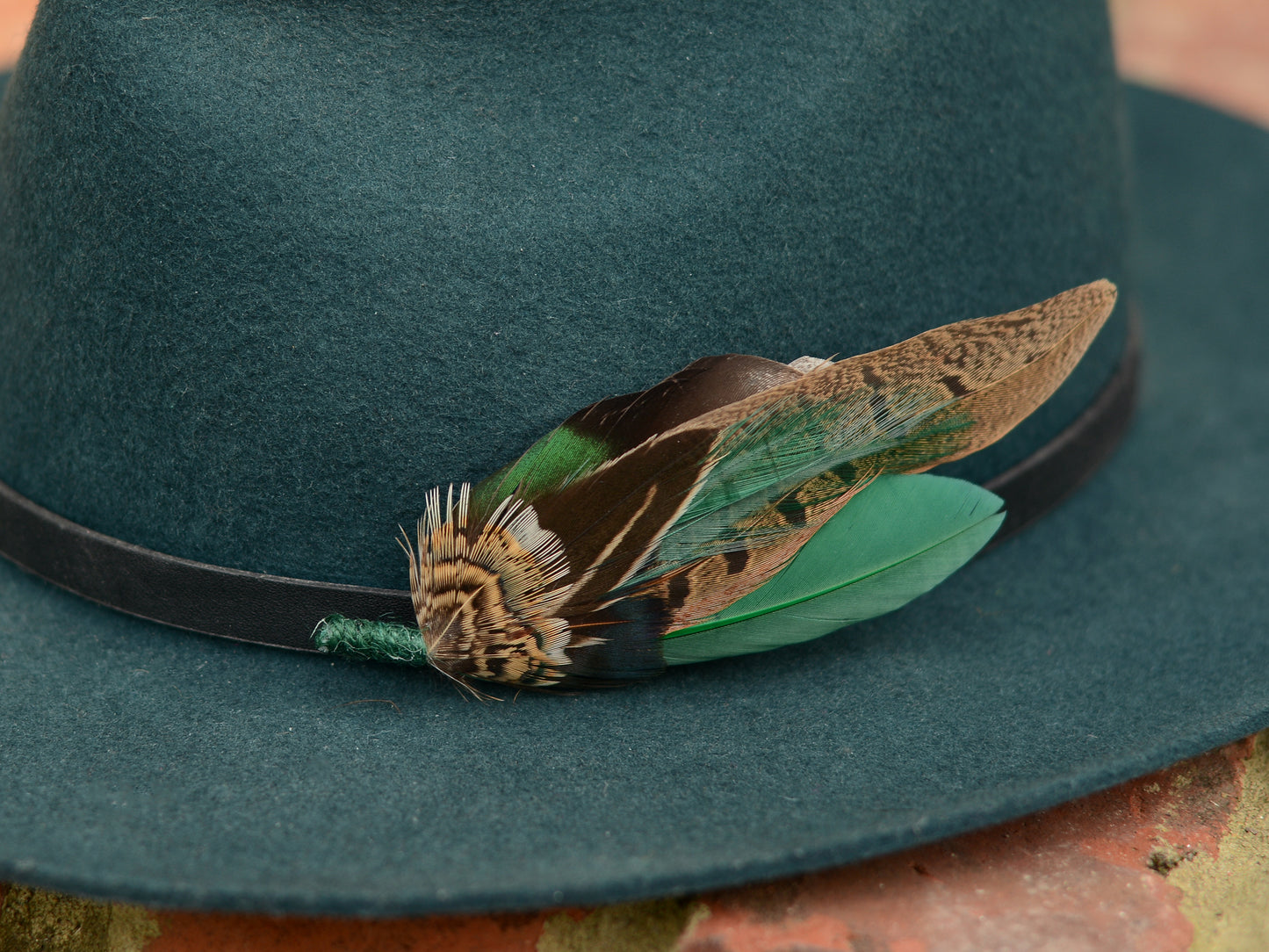 Pheasant and Duck Green Feather Lapel Pin / Hat Pin No.232
