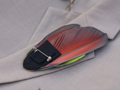 Tropical Parrot Feather Lapel Pin No.320