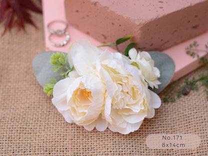 Ivory / Off White Flower Hair Clips