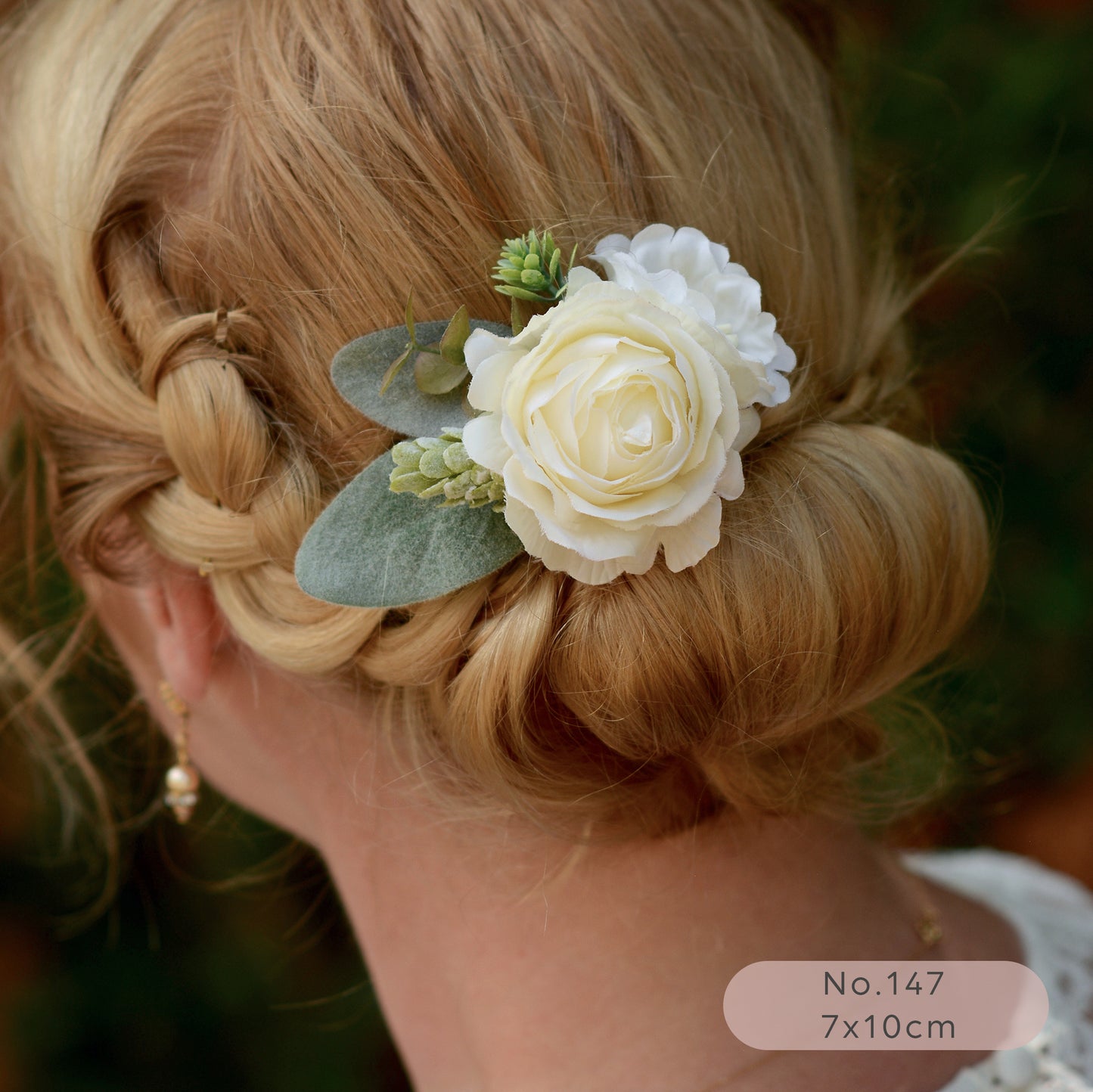 Ivory / Off White Flower Hair Clips