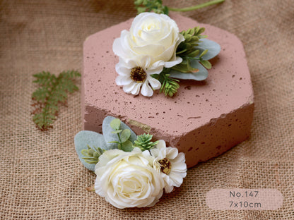 Ivory / Off White Flower Hair Clips